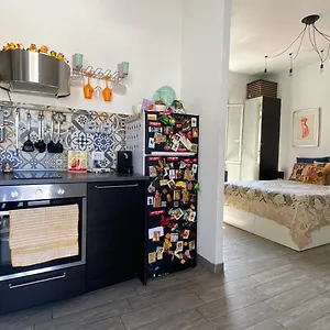 https://a-casa-di-roberto.it-romehotels.com